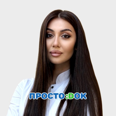 На фото Арабачян Елена Григорьевна