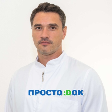 На фото Арбузов Игорь Анатольевич