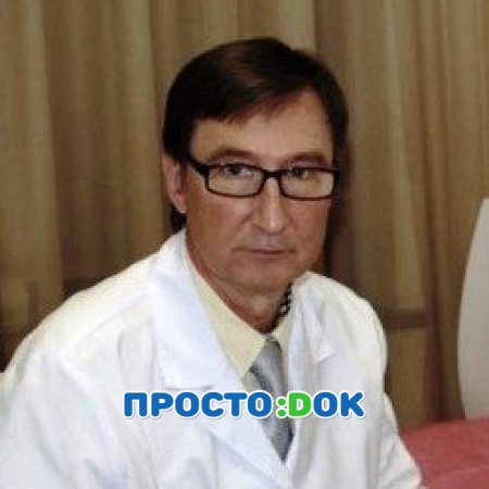 На фото Безуглый Михаил Юрьевич