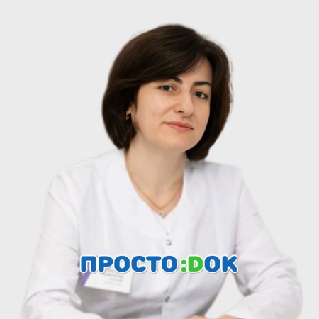 На фото Мкртычян Анжелина Кареновна
