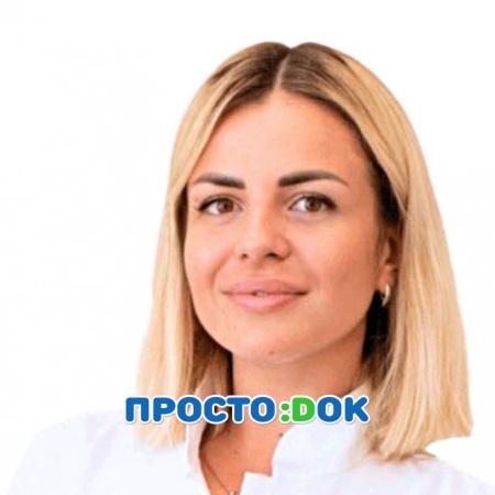 На фото Майдаченко Валерия Романовна