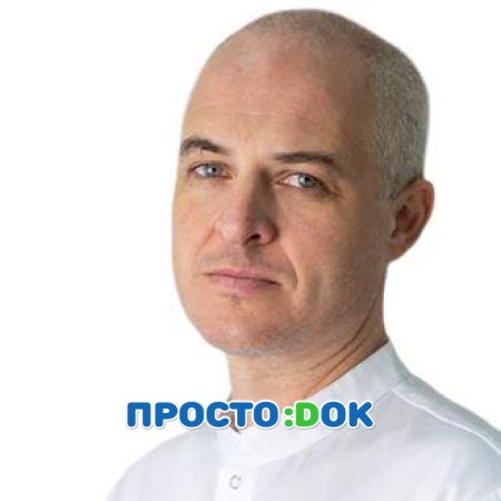 На фото Антонов Александр Дмитриевич