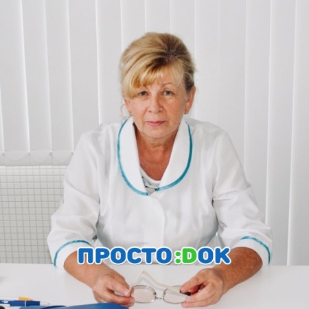 На фото Давыдова Наталья Васильевна