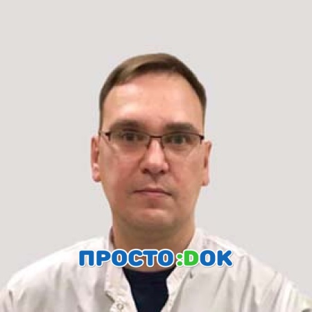 На фото Банников Алексей Олегович