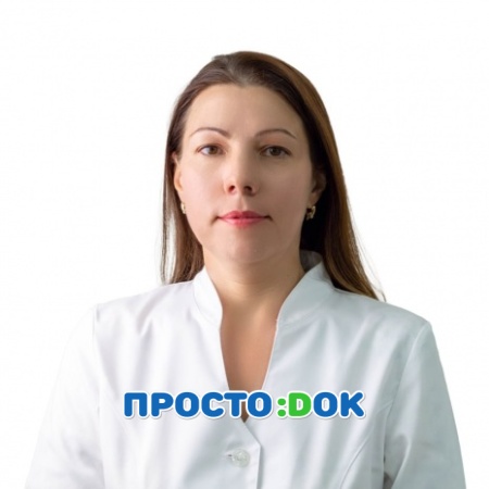 На фото Дронь Елена Вячеславовна