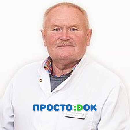 На фото Снетков Александр Григорьевич