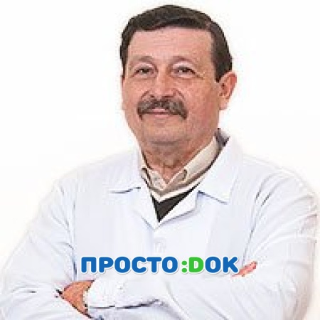 На фото Бакланов Геннадий Васильевич