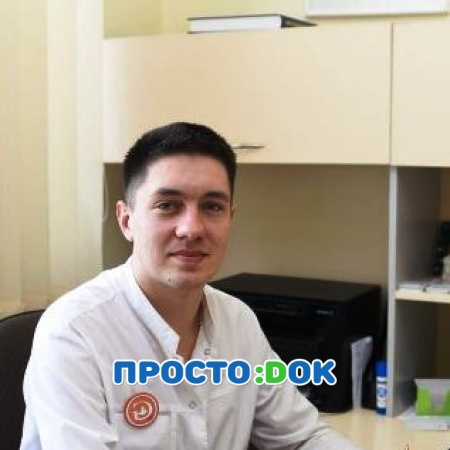 На фото Моров Александр Викторович
