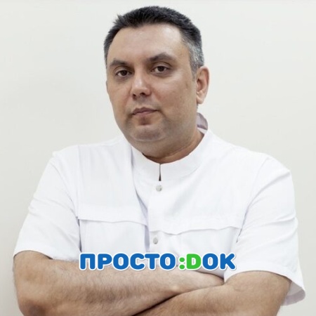На фото Абдразаков Санжар Каримович
