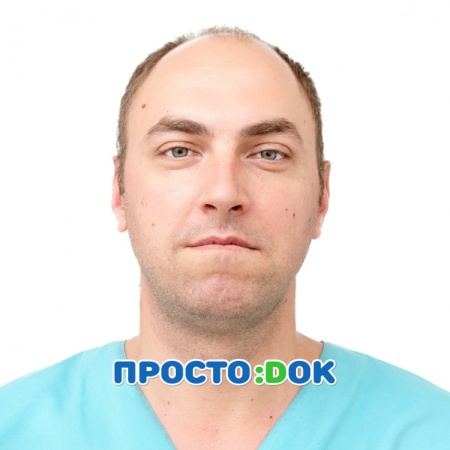 На фото Цвирко Александр Сергеевич