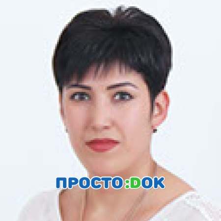 На фото Ганиева Эльвира Серверовна