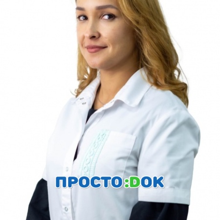 На фото Гарипова Анель Рустамовна