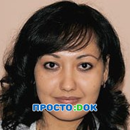 На фото Ислямова-Чёрная Элина Зайировна