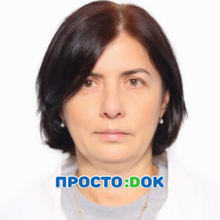 На фото Захарова Елена Витальевна