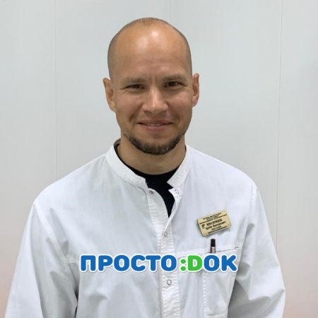 На фото Иноземцев Артём Валерьевич