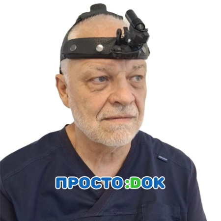 На фото Карпенко Сергей Витальевич