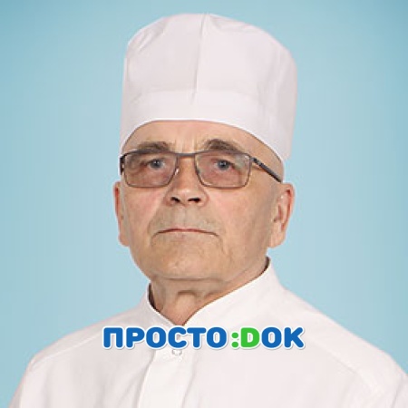 На фото Крутов Михаил Ермилович
