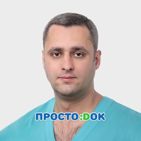 На фото Малярчук Александр Евгеньевич