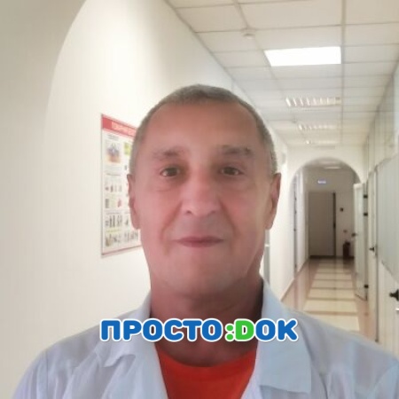 На фото Петров Павел Алексеевич