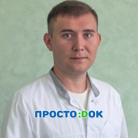 На фото Арефьев Александр Викторович