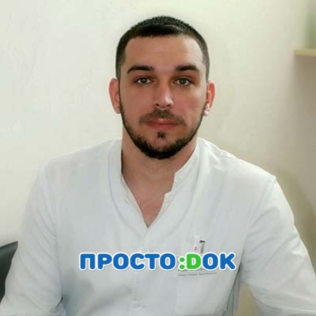 На фото Плахотный Роман Александрович
