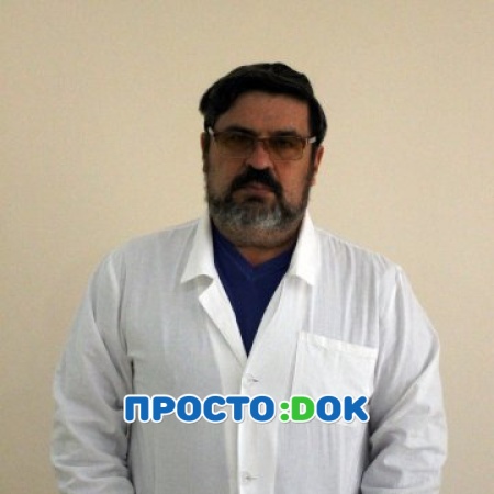 На фото Рыжков Эдуард Викторович