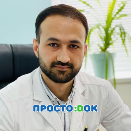 На фото Хатипов Амет Садуллоевич