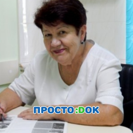 На фото Чумаченко Белла Ахматовна