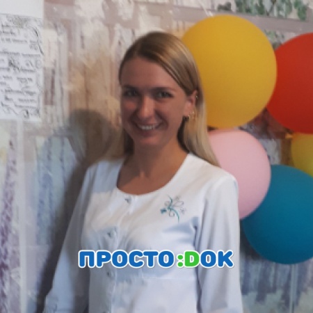 На фото Безрукова Виолетта Олеговна