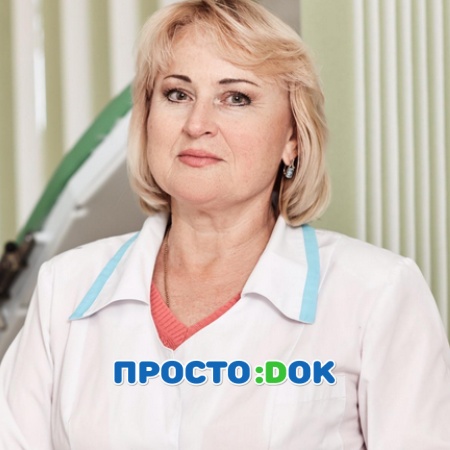 На фото Искяндарова Алла Владимировна