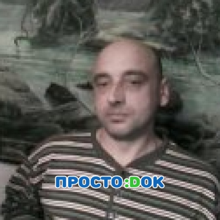 На фото Скуднов Геннадий Евгеньевич