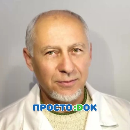 На фото Головатюк Виктор Николаевич