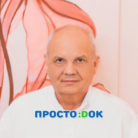 На фото Селиванов Александр Васильевич