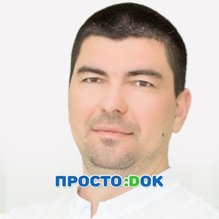 На фото Отинов Максим Дмитриевич