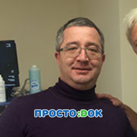 На фото Меналиев Касым Эдемович