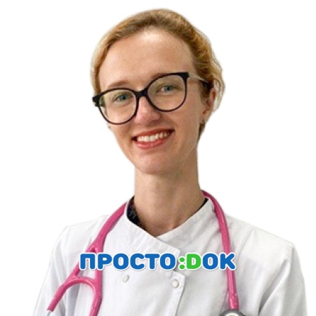 На фото Холостякова Любовь Николаевна