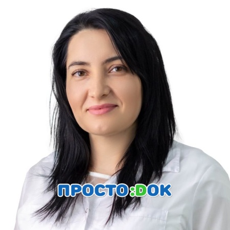 На фото Сейтмеметова Шефре-Заде Джеляловна