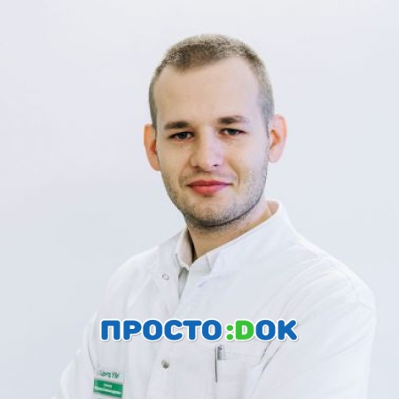 На фото Старосек Максим Александрович