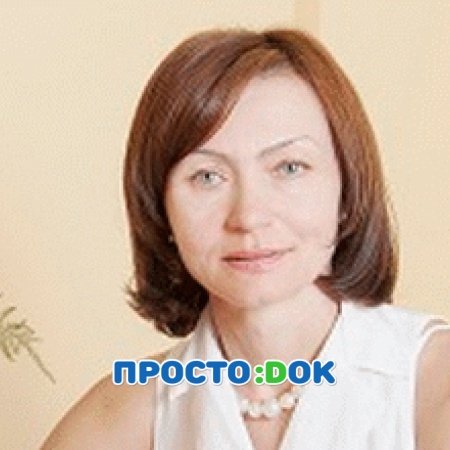 На фото Калинина Лариса Александровна