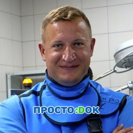 На фото Хрущ Алексей Леонидович