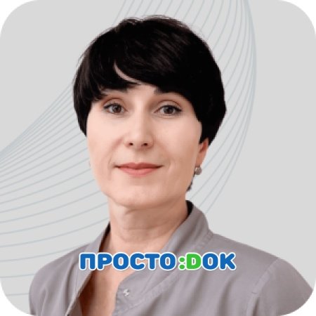 На фото Закирова Эльвина Сейтвелиевна