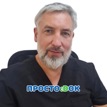 На фото Хлопушин Евгений Юрьевич