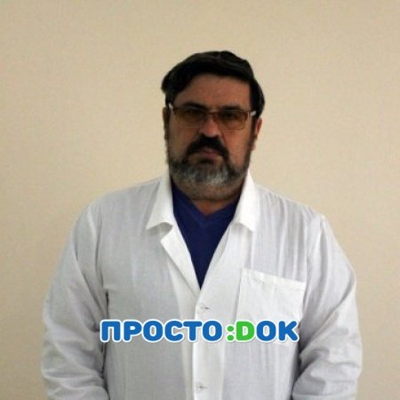 На фото Рыжков Эдуард Викторович