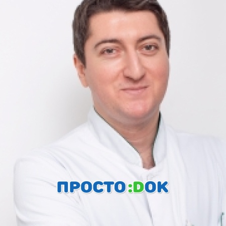 На фото Сейтумеров Эльвис Ибраимович