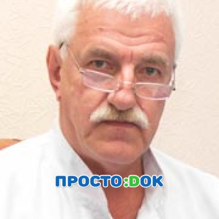 На фото Землянкин Александр Алексеевич